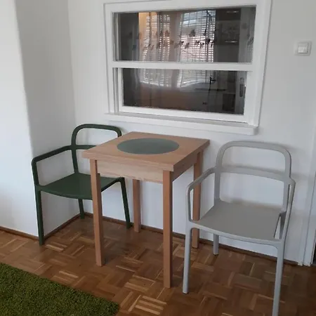Eszterlanc エゲル